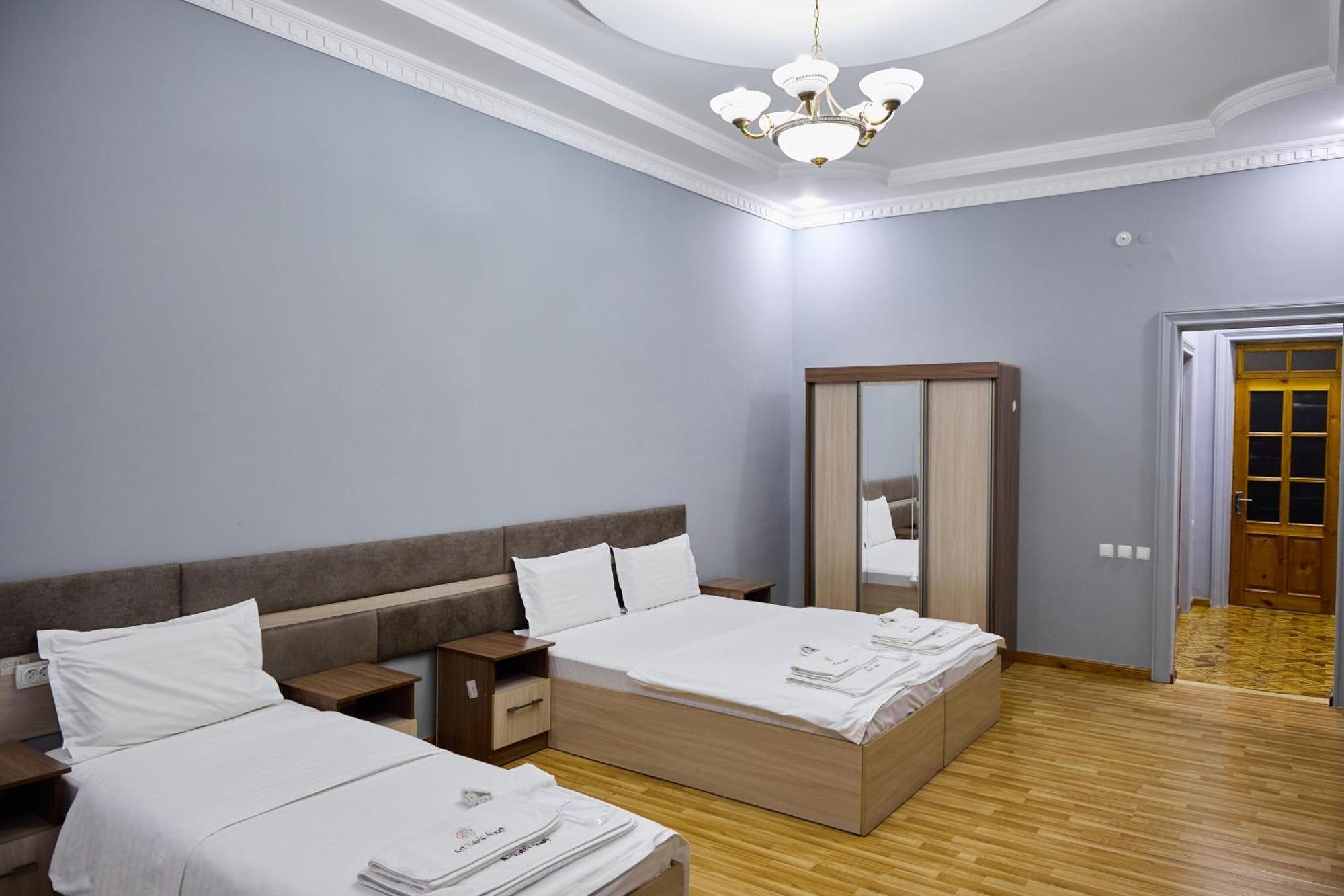 Art Garden Hotel Tashkent Esterno foto
